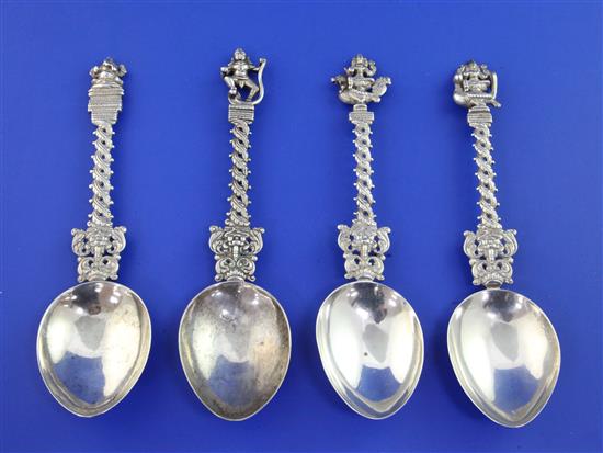 A set of four late 19th/early 20th century Indian silver spoons, 10.5 oz.